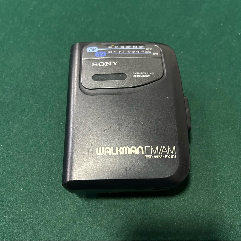 Sony Walkman WM-FX101 AM/FM Cassette Player Tested Works Vintage